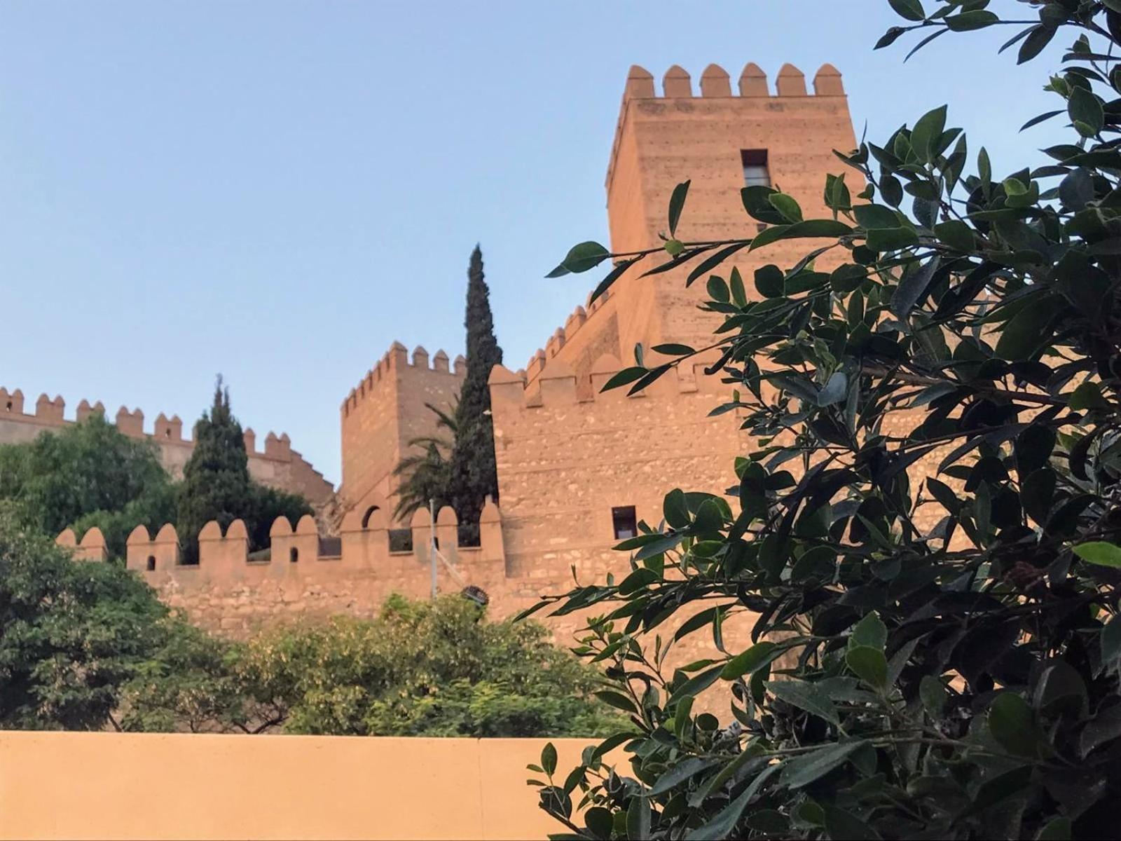Casita La Paloma Bonita Del Pescador Hasta 5 Personas En El Casco Antiguo La Medina Centro Almeria Bajo Alcazaba Terraza Buena Vista Parking Privado Y Sabanas En Opcion Εξωτερικό φωτογραφία