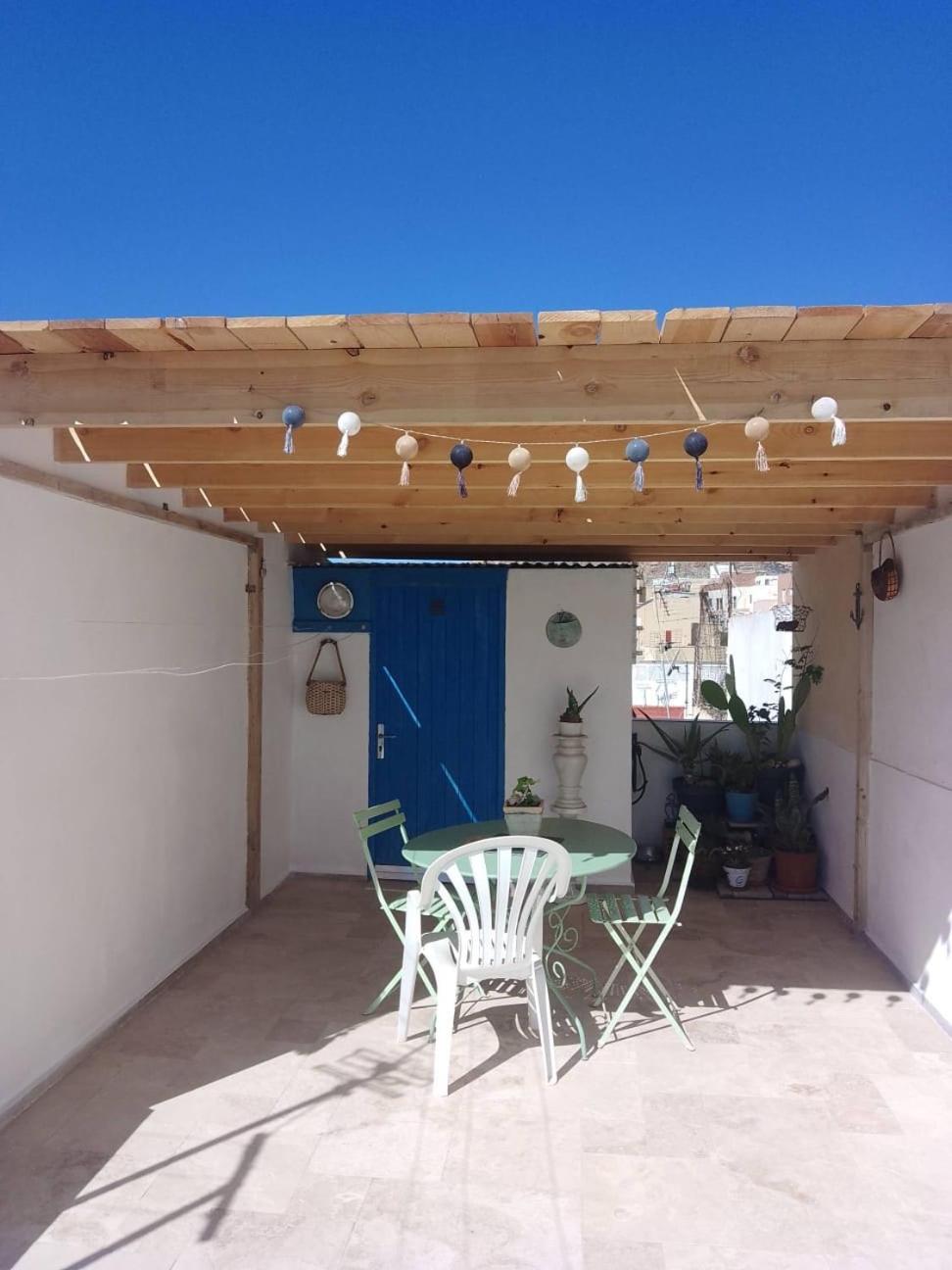 Casita La Paloma Bonita Del Pescador Hasta 5 Personas En El Casco Antiguo La Medina Centro Almeria Bajo Alcazaba Terraza Buena Vista Parking Privado Y Sabanas En Opcion Εξωτερικό φωτογραφία